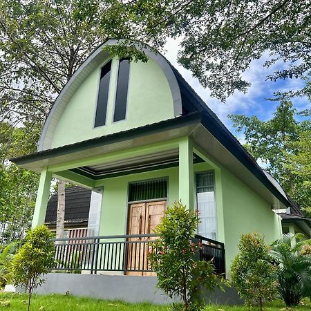 Pohon Purba Resort & Restaurant Labuhan Pandan المظهر الخارجي الصورة