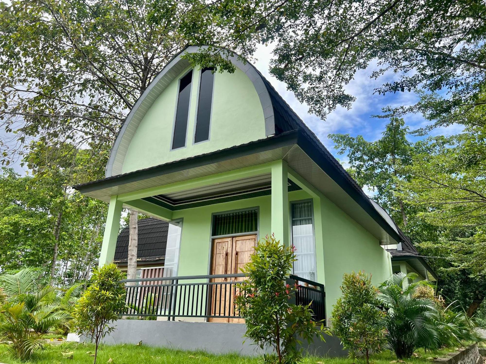 Pohon Purba Resort & Restaurant Labuhan Pandan المظهر الخارجي الصورة